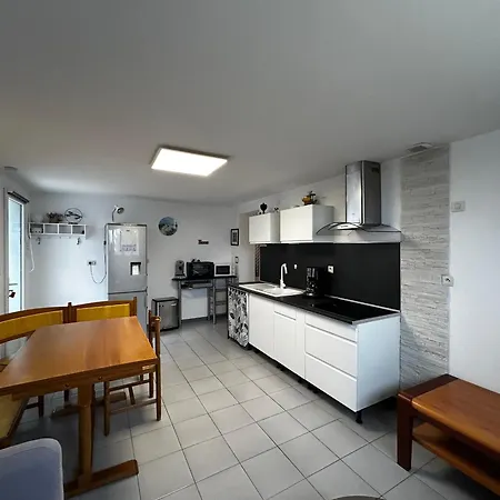 T2 Avec Jardin, Terrasse Et Wifi A 1km Des Thermes - Fr-1-541-156 Apartamento La Roche-Posay